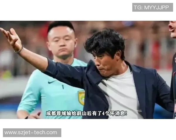 足球巨星喝一小瓶神秘饮品背后隐藏的健康秘密与竞技表现提升效果